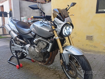 Honda hornet 600