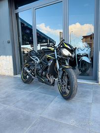 Triumph street triple 765 Rs 