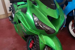 Kawasaki ZZ-R 1400-km.9.000- VALUTO AUTO
