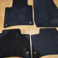 diflettori finestrini/tappeti Nuove Volkswagen Tua