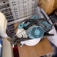 sega circolare makita 5704R