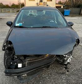 Ricambi usati Fiat grande punto 1.4 b/met 350A1000