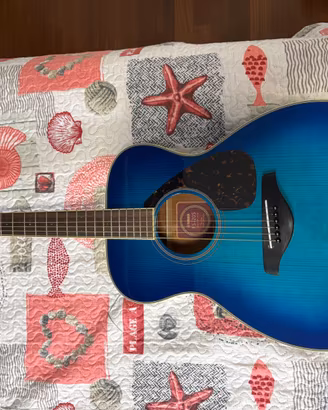 Chitarra Yamaha FS720S blu + accessori