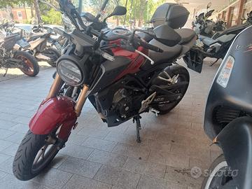 Honda CB 125 R abs Permute finanziamento garanzia