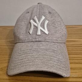 Cappello New Era 9forty Yankees Essential NY