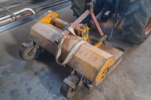 trincia HMF W125 perfettamente funzionante