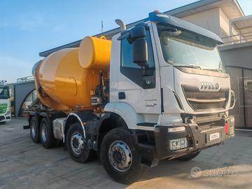 Iveco Trakker 500 Betoniera 8x4 E6