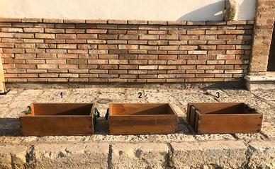 Vecchia cassa cassetta da trasporto in legno