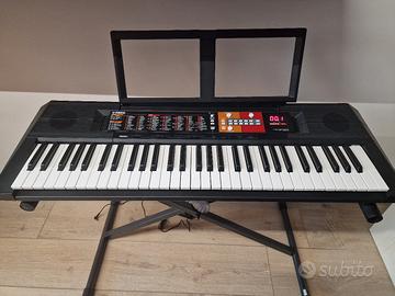 Tastiera Yamaha  PSR-F51 usata pochissimo 