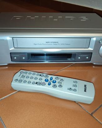 Videoregistratore VHS VENDUTO