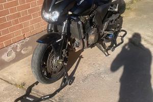 Kawasaki z750