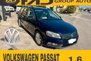 Volkswagen Passat 1.6 TDI DSG Comfortline BlueMoti