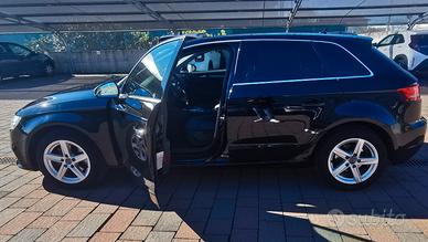 Audi A3 SPB Stronic  1.598 116cv 85 kw