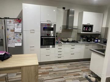 Disponibile stanza a castano primo