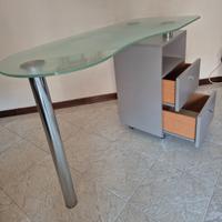 Tavolo manicure Ferrara