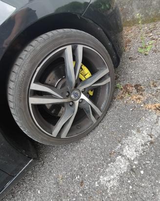 cerchi + gomme 225/40R18