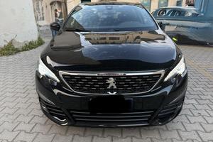 Peugeot 308 blue HDI 1.6  120 cv versione gt line