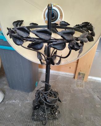 Lampada in ferro battuto