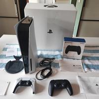 Sony PlayStation 5  Disco +
2 controller originali