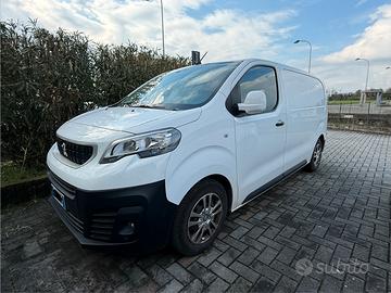 Peugeot Expert 2017 – BlueHDi– Pronto al lavoro