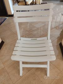 sedie bianche in plastica come nuove