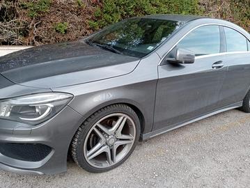 Mercedes CLA200