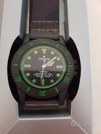 Orologio HOOPS con cinturino militare