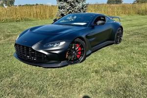2023 Aston Martin V12 Vantage Coupe Lightweight