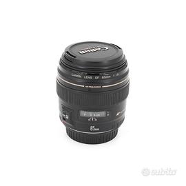 Canon EF 85mm f/1.8 USM