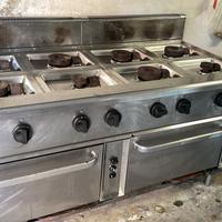Cucina professionale 8 fuochi