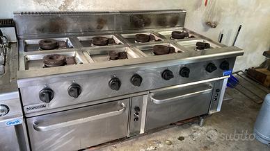 Cucina professionale 8 fuochi