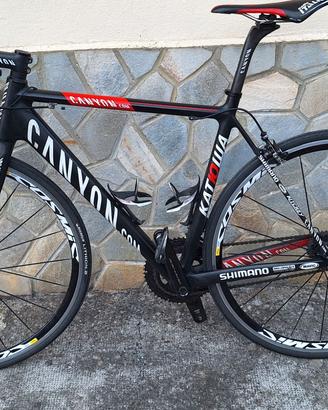 BICI corsa CANYON ULTIMATE CF SLX 9 del 2015