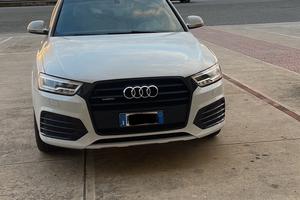 Audi q3 s-Line 184 cv