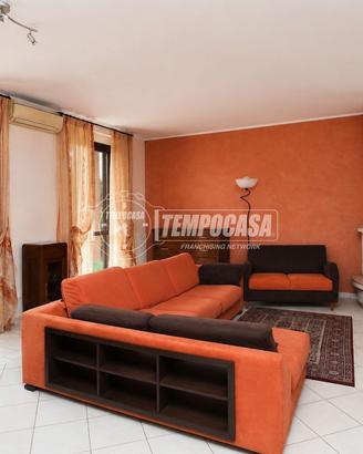 VILLA INDIPENDENTE CON GIARDINO !!!