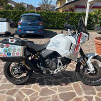 Ducati DesertX con garanzia 2026