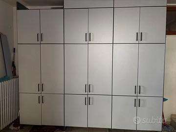 Armadio grigio