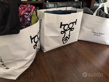 Stock abbigliamento donna in blocco
