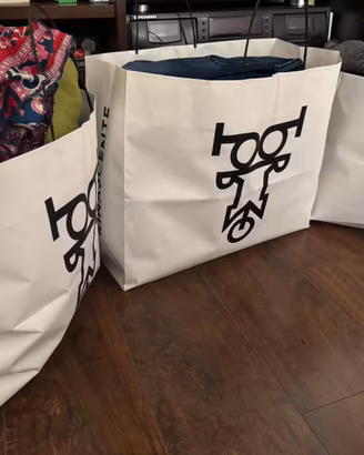 Stock abbigliamento donna in blocco