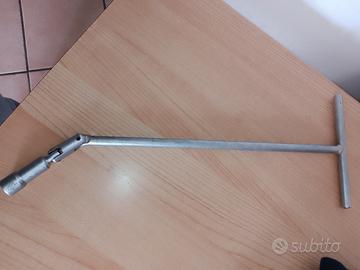 Chiave per candele auto 