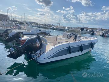 MANO MARINE WALK AROUND 21.50 SUZUKI 150 CV