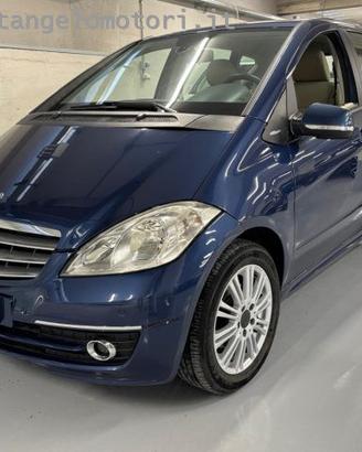 MERCEDES-BENZ A 160 BlueEFFICIENCY Style Unico pro