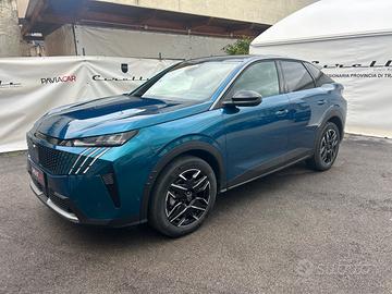 PEUGEOT 3008 Hybrid 145 e-DCS6 Allure Business KM/