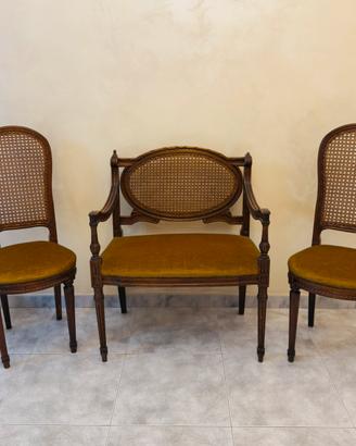 Mobili antiquariato