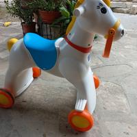 Cavallo a dondolo  chicco