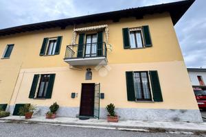 CASA SEMINDIPENDENTE A MONTEVECCHIA