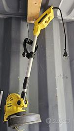 Decespugliatore per giardinaggio