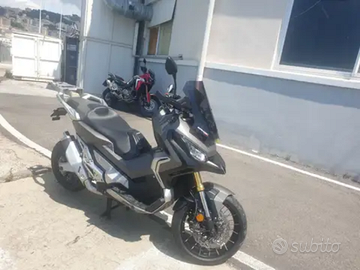 Scooter Honda 750-buono stato prezzo trattabil