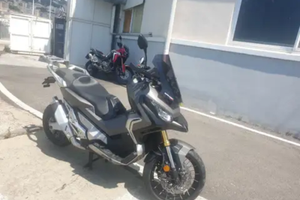 Scooter Honda 750-buono stato prezzo trattabil