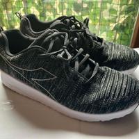 Scarpe Diadora taglia 43