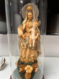 Madonna del Carmine in campana di vetro